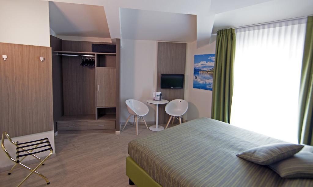 Hotel Ideal Sirmione Exterior foto
